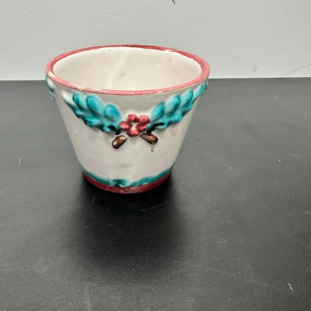 Vintage Italy‎ Ceramic Holly Berry Floral Planter Pot Vase Decor